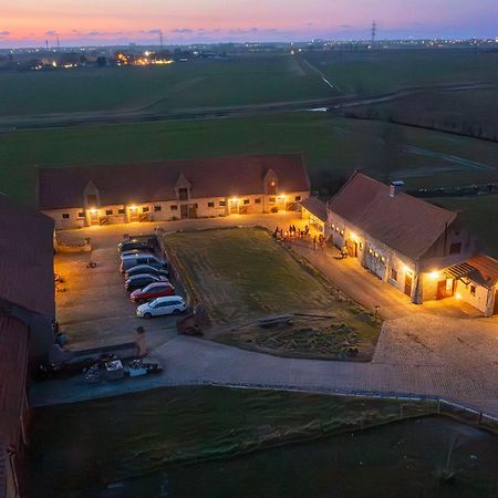 Holiday Home 'T Hof Der Witte Damen Veurne Exterior foto